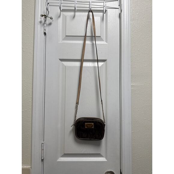 Michael Kors Mini Micro Logo Cross Body Bag - Picture 4 of 10